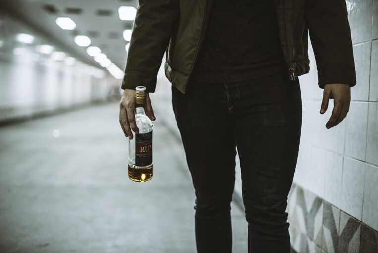 Les conséquences de l'alcool pour la personnalité